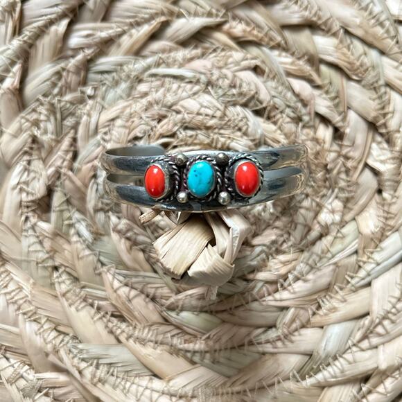 Vintage Navajo Sterling Silver Cuff Bracelet with Coral & Turquoise Cabochons - Picture 6 of 7